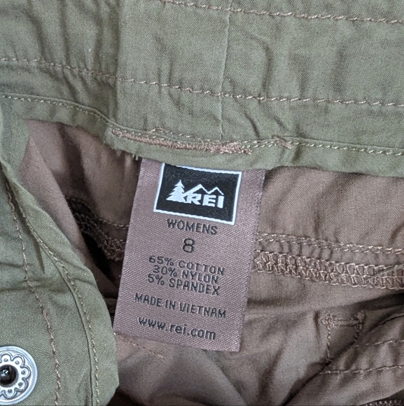 REI convertible hiking pants - Picture 3 of 10